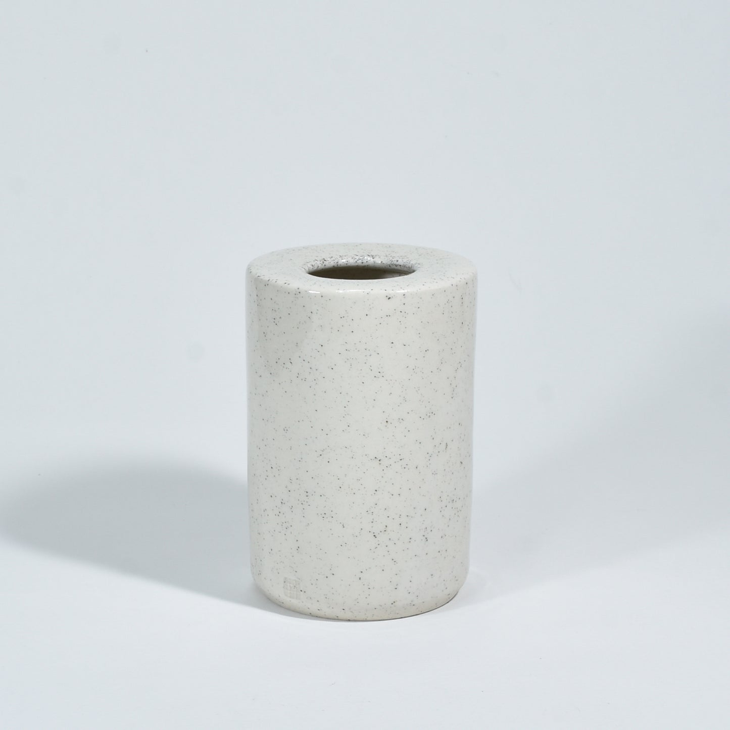 Medium Vase 06
