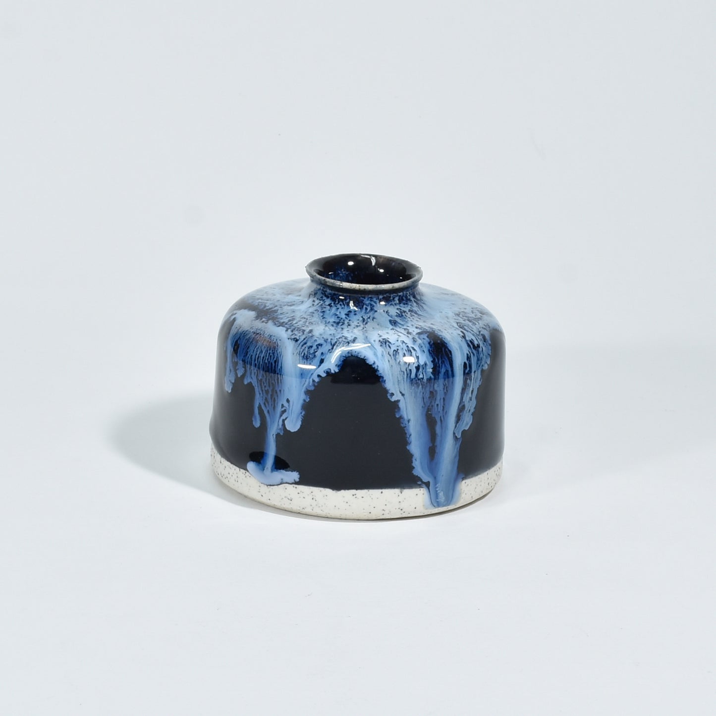 Small Vase 27