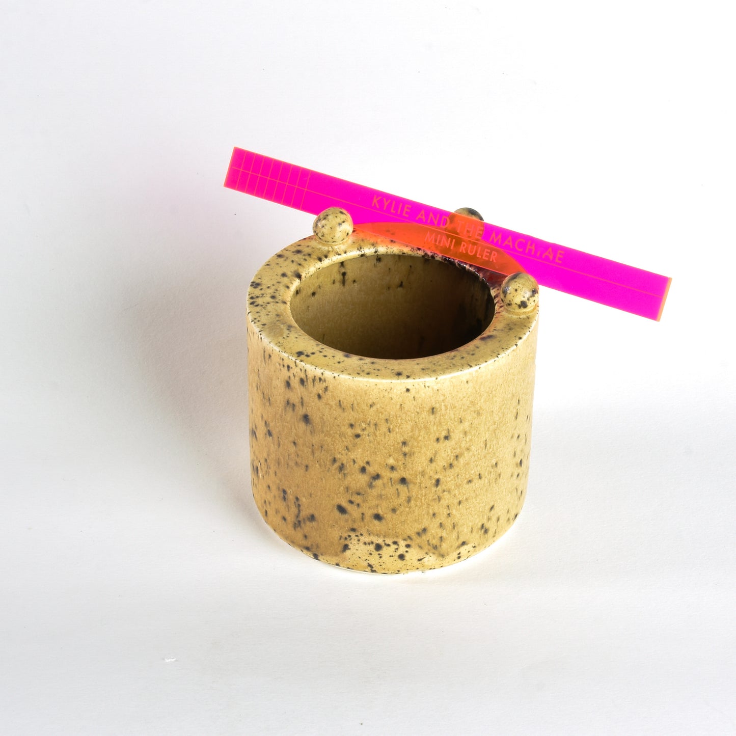 Thread Bin 01