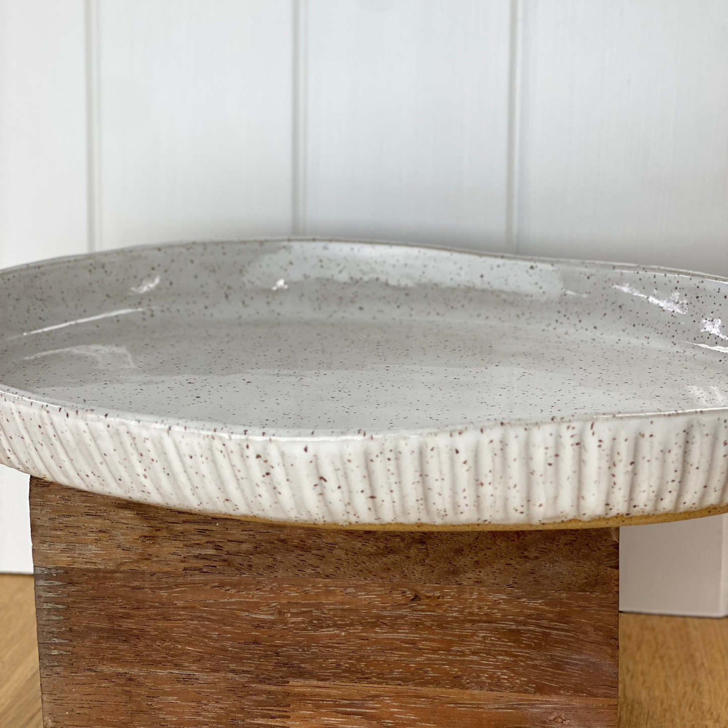 Speckle Platter - Carved pattern