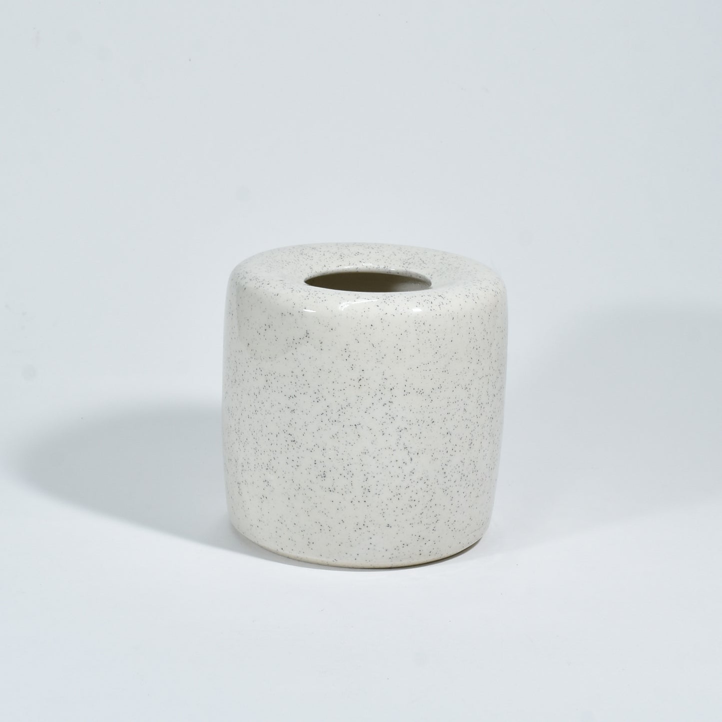 Medium Vase 03