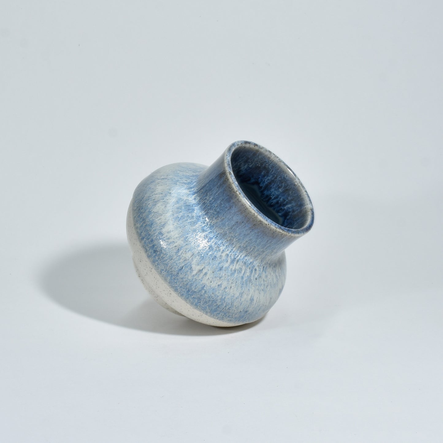 Medium Vase 01