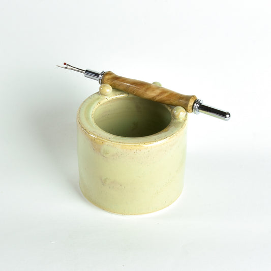Thread Bin 02